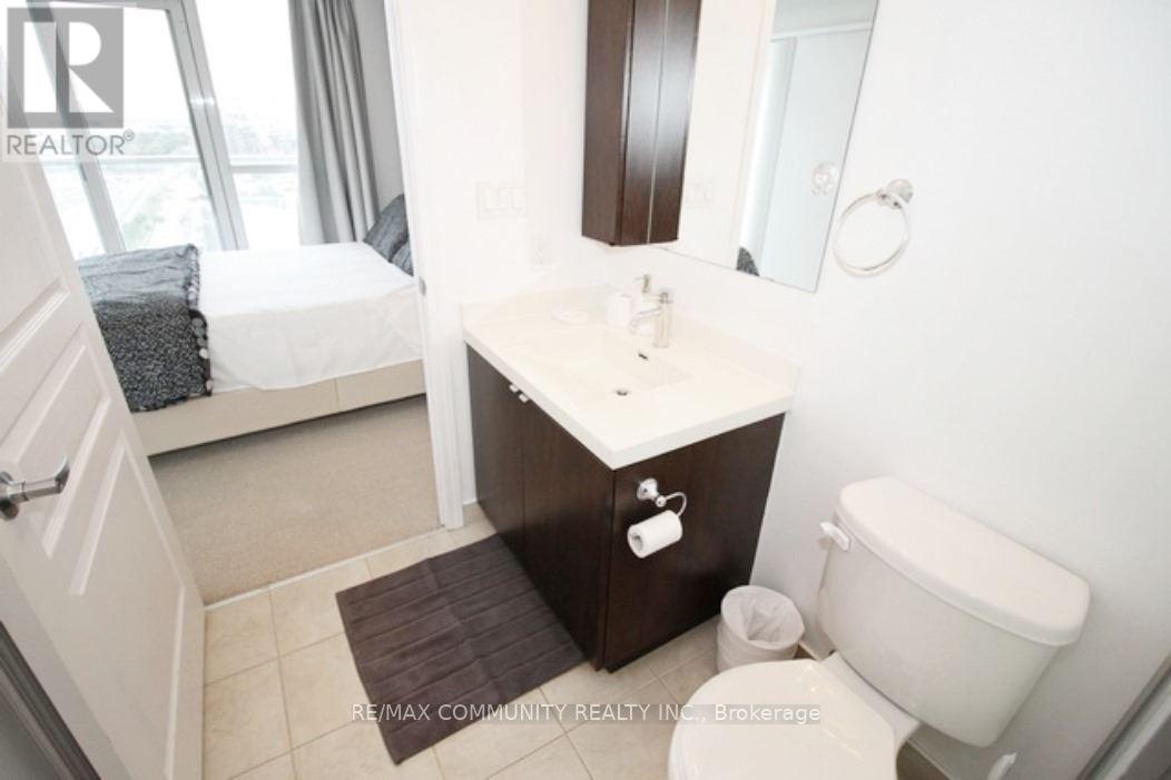 1606 - 352 Front Street W, Toronto, Ontario  M5V 0K3 - Photo 6 - C12476519