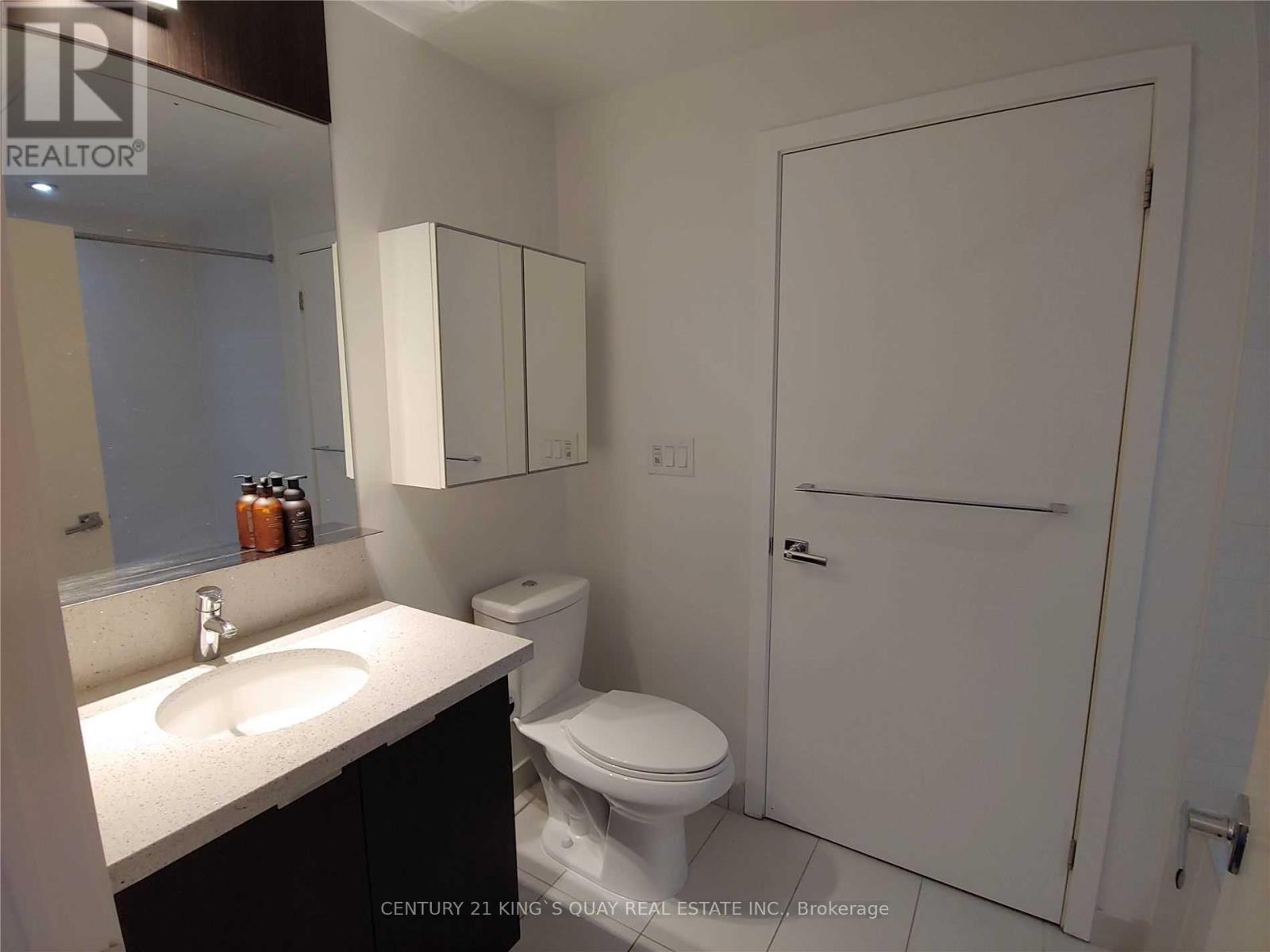 804 - 21 Widmer Street, Toronto, Ontario  M5V 0B8 - Photo 12 - C12476540