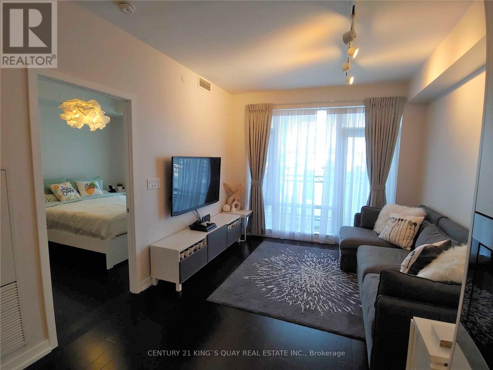 804 - 21 Widmer Street, Toronto, Ontario  M5V 0B8 - Photo 7 - C12476540