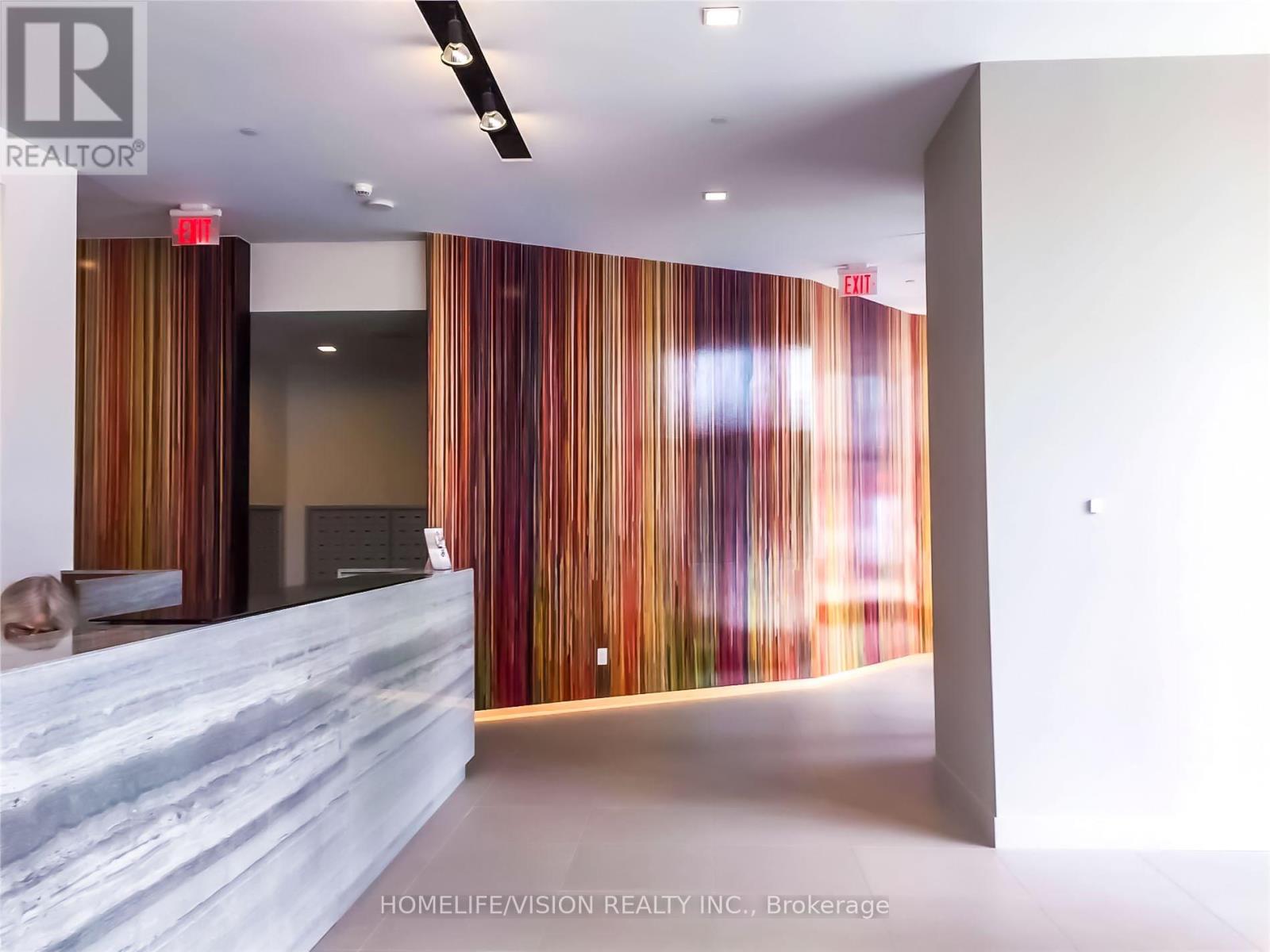 3905 - 85 Queens Wharf Road, Toronto, Ontario  M5V 0J9 - Photo 2 - C12476559