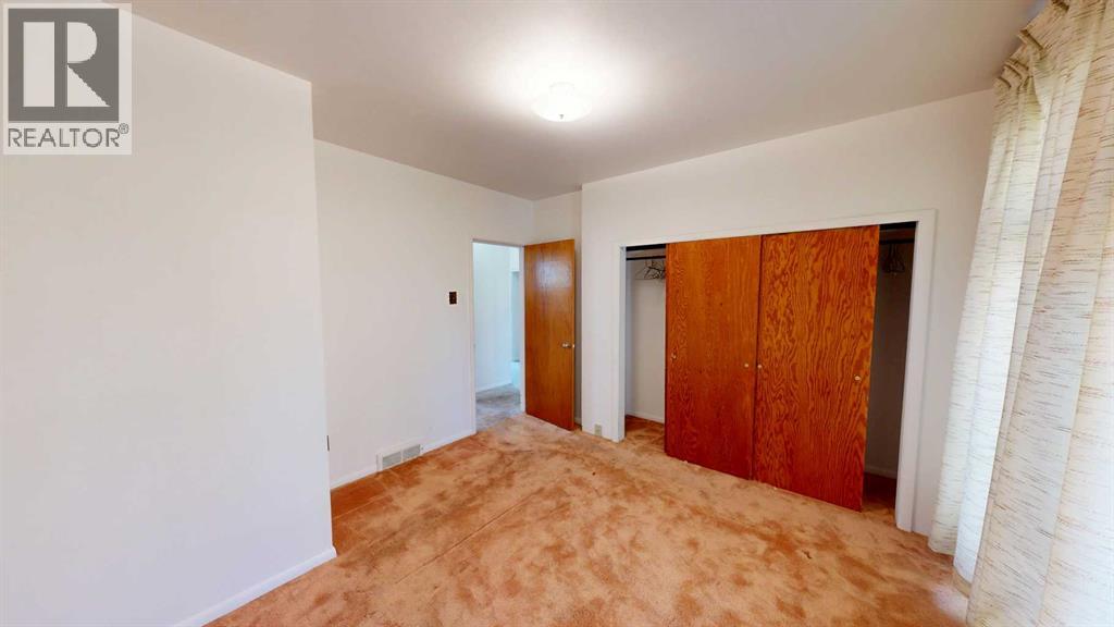 34n 100e Street, Raymond, Alberta  T0K 2S0 - Photo 7 - A2266025