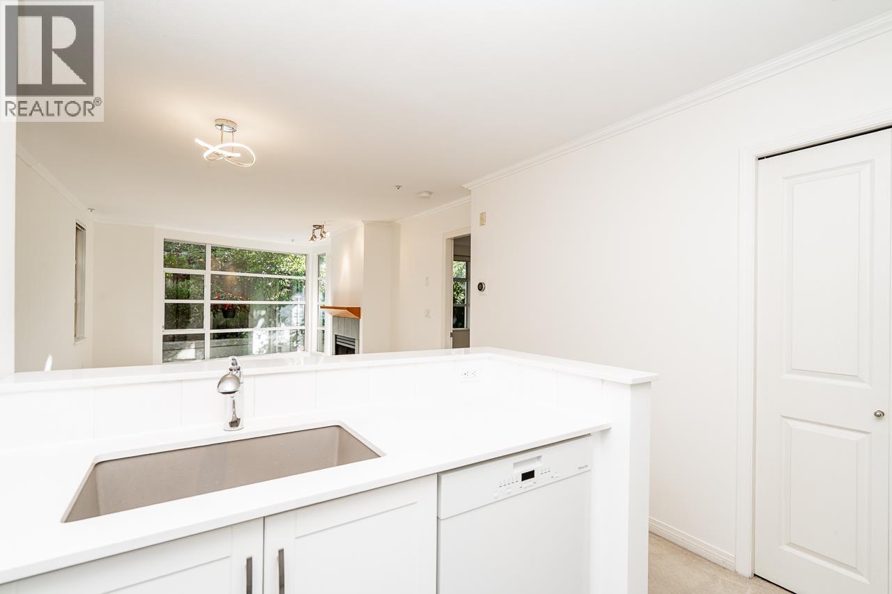 106 2575 W 4th Avenue, Vancouver, British Columbia  V6K 1P5 - Photo 14 - R3061009