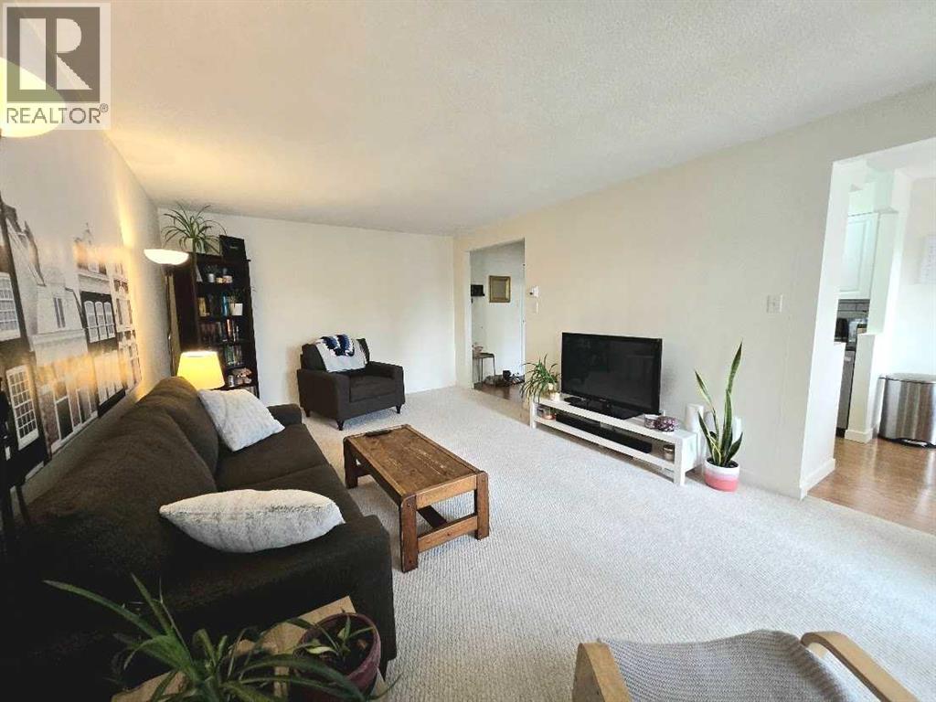 305, 11455 41 Avenue Nw, Edmonton, Alberta  T6J 0T9 - Photo 4 - A2262682