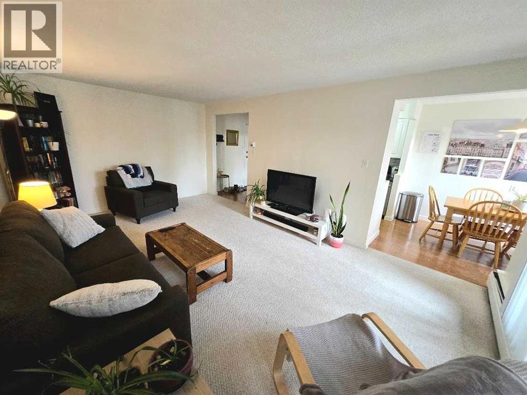 305, 11455 41 Avenue Nw, Edmonton, Alberta  T6J 0T9 - Photo 5 - A2262682