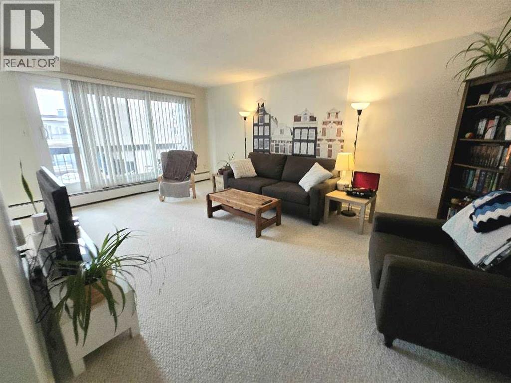 305, 11455 41 Avenue Nw, Edmonton, Alberta  T6J 0T9 - Photo 3 - A2262682