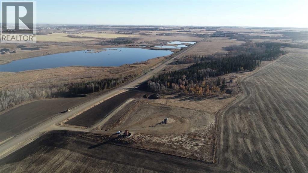 424 Township Road, Rural Ponoka County, Alberta  T4J 1R3 - Photo 2 - A2264447