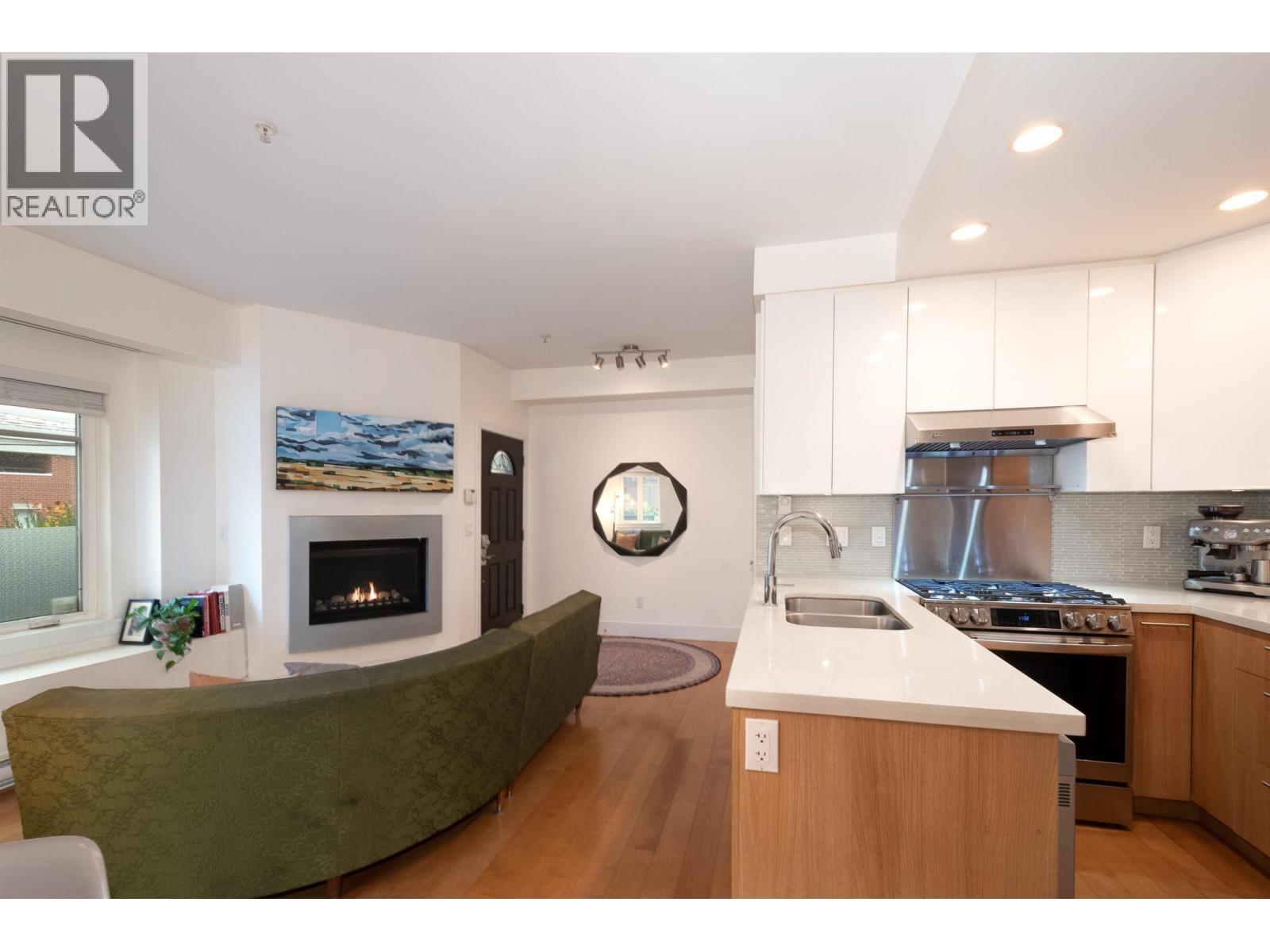 468 E 5th Avenue, Vancouver, British Columbia  V5T 1H9 - Photo 5 - R3059995