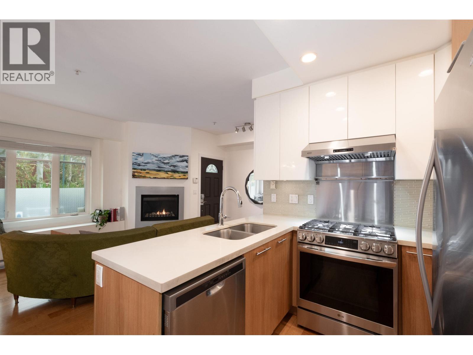 468 E 5th Avenue, Vancouver, British Columbia  V5T 1H9 - Photo 4 - R3059995