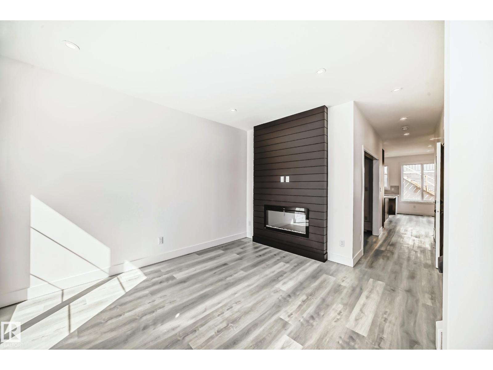 3518 42 Av, Beaumont, Alberta  T4X 3B3 - Photo 2 - E4463077