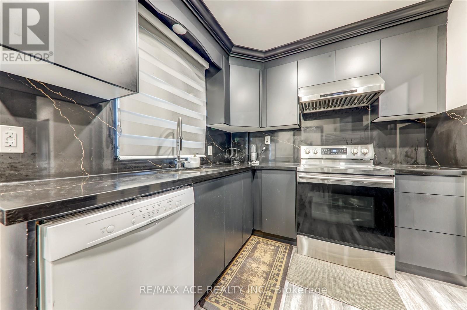 81 Grassmere Avenue, Oshawa, Ontario  L1H 3X5 - Photo 12 - E12476536