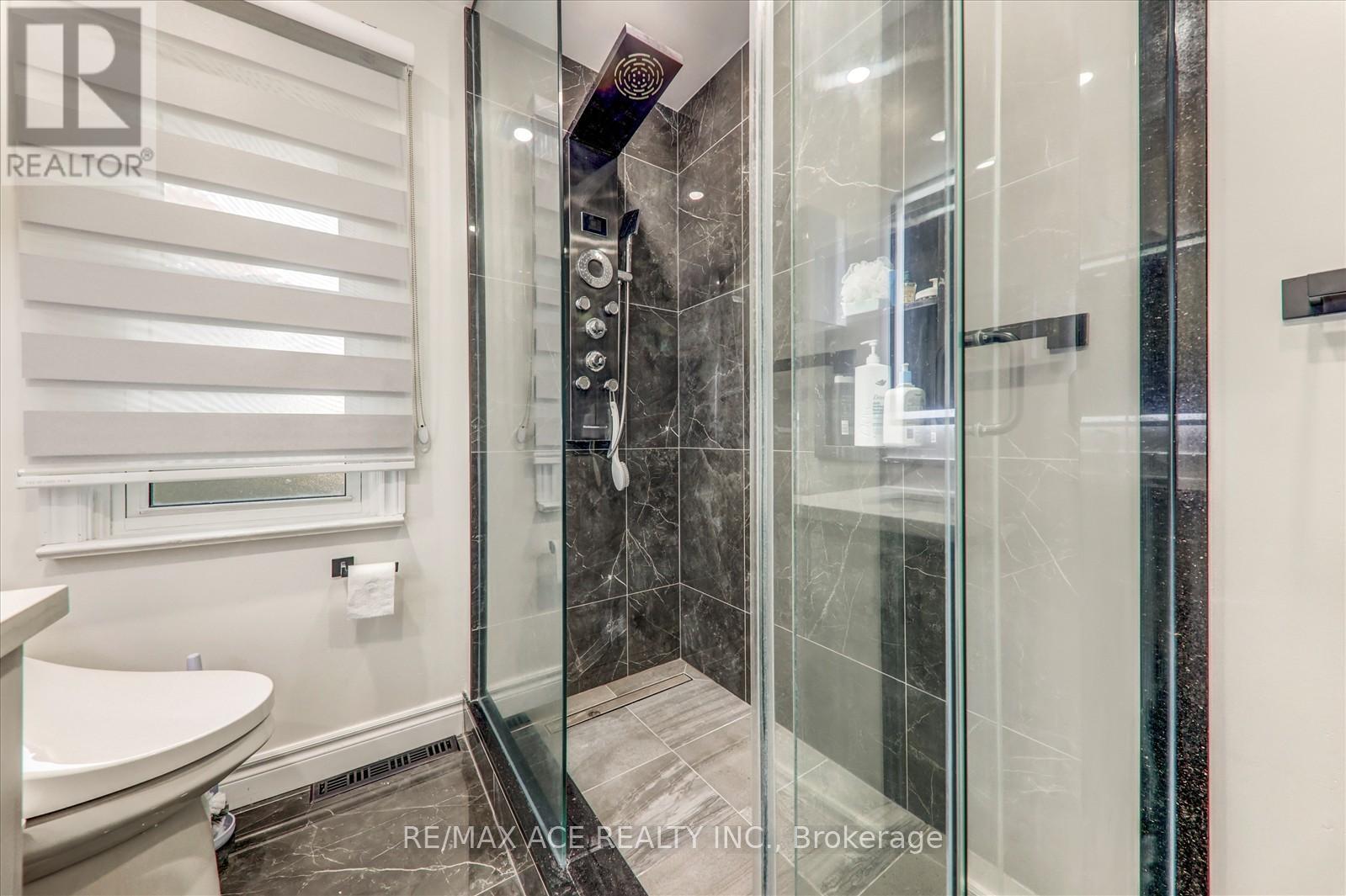 81 Grassmere Avenue, Oshawa, Ontario  L1H 3X5 - Photo 18 - E12476536