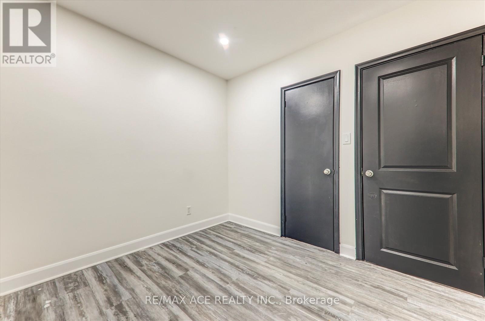 81 Grassmere Avenue, Oshawa, Ontario  L1H 3X5 - Photo 24 - E12476536