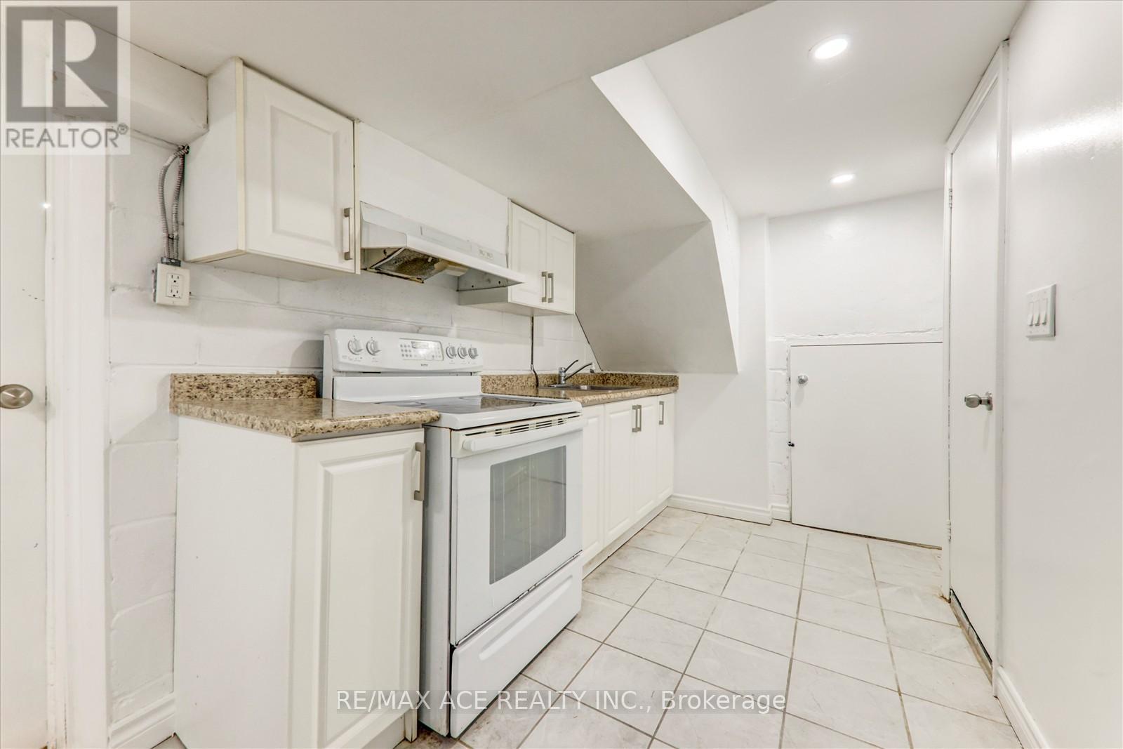 81 Grassmere Avenue, Oshawa, Ontario  L1H 3X5 - Photo 30 - E12476536