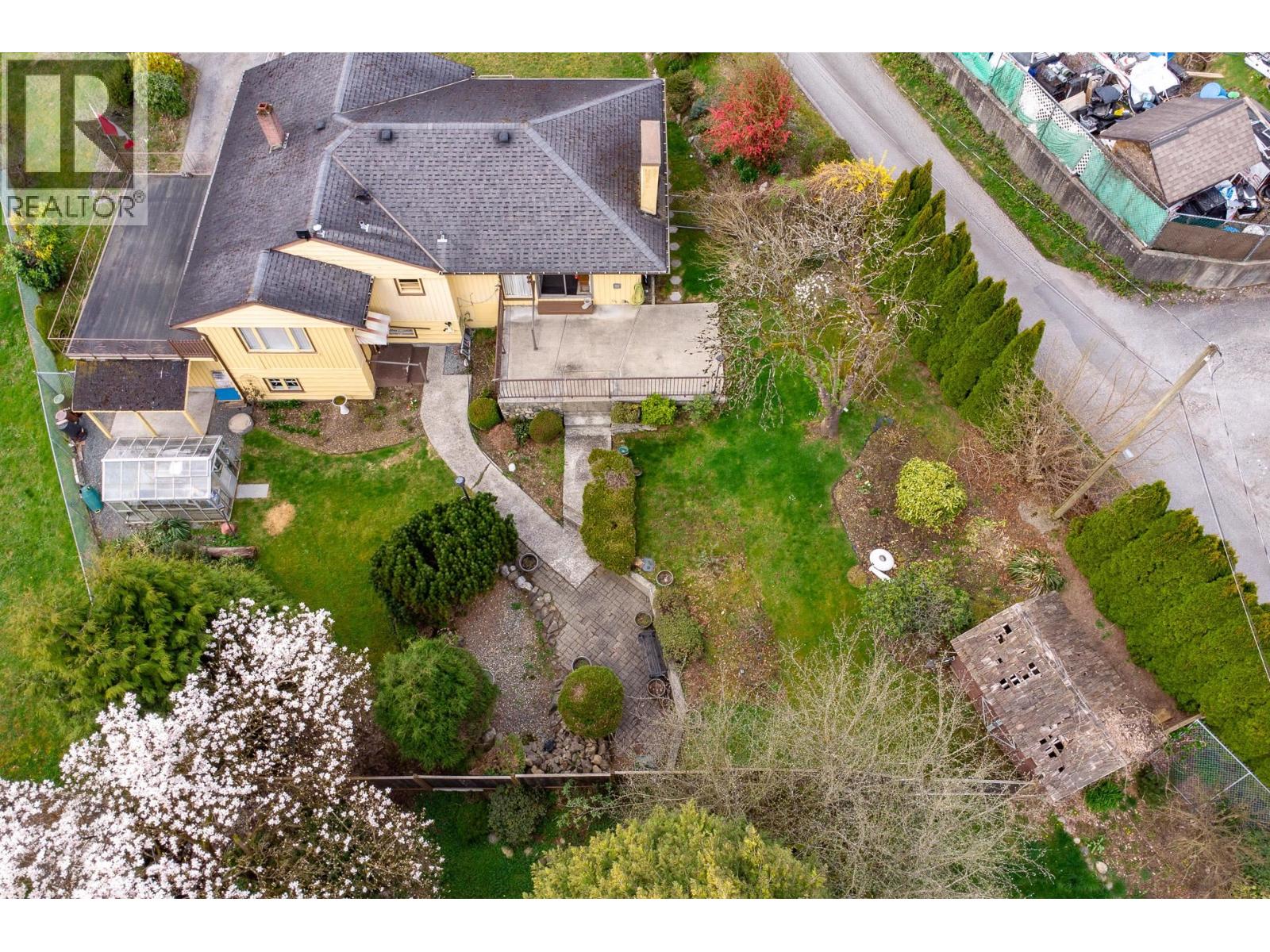 1874 Hillside Avenue, Coquitlam, British Columbia  V3K 1K5 - Photo 8 - R3060977