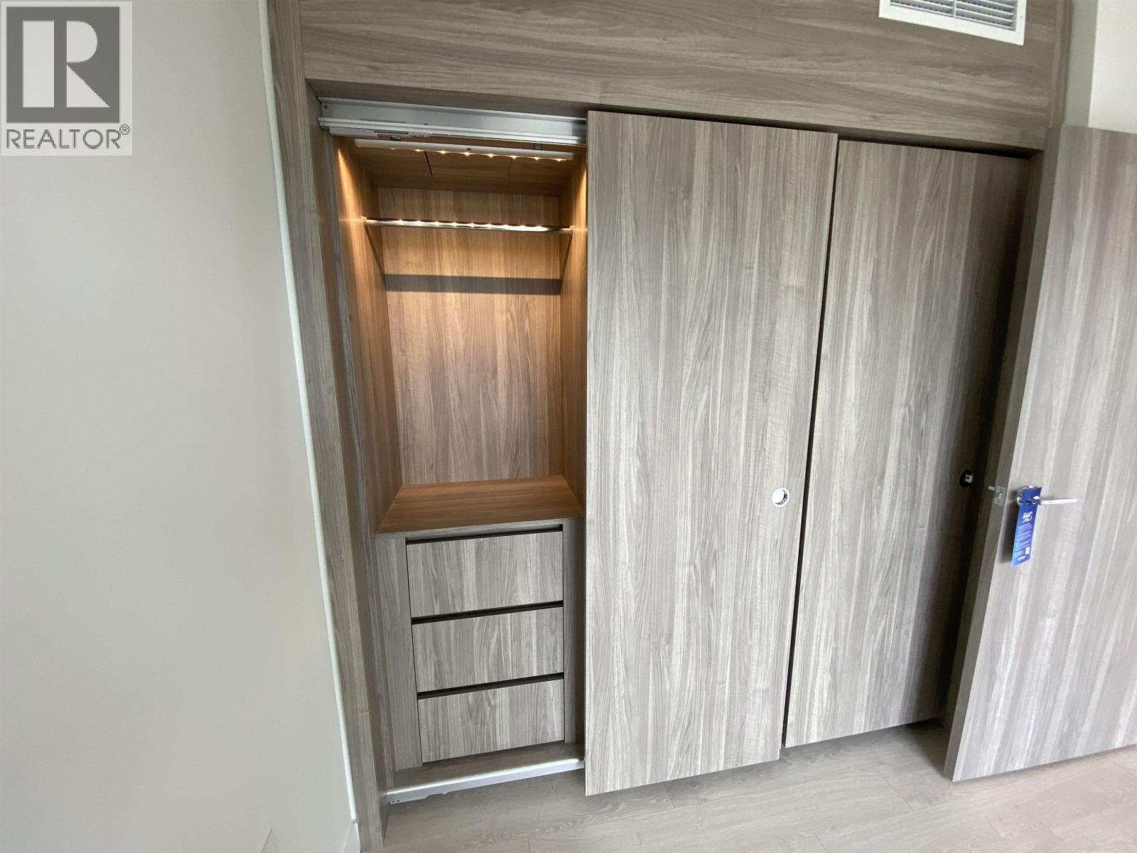 1106 1768 Cook Street, Vancouver, British Columbia  V5W 2N6 - Photo 7 - R3061013