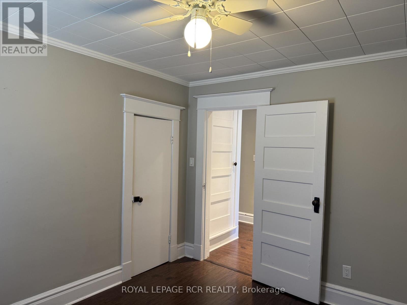Upper Level - 69 King Street W, Caledon, Ontario  L7E 1A2 - Photo 9 - W12378035