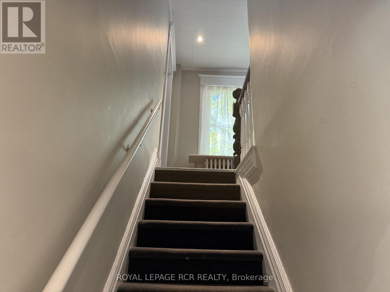 Upper Level - 69 King Street W, Caledon, Ontario  L7E 1A2 - Photo 5 - W12378035
