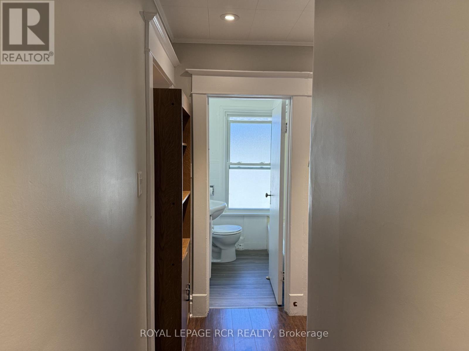 Upper Level - 69 King Street W, Caledon, Ontario  L7E 1A2 - Photo 6 - W12378035