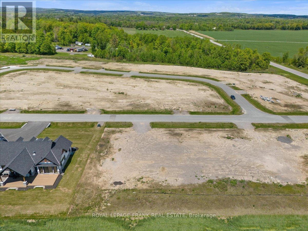 5422 Winfield Drive, Port Hope, Ontario  L1A 0G1 - Photo 5 - X12473188