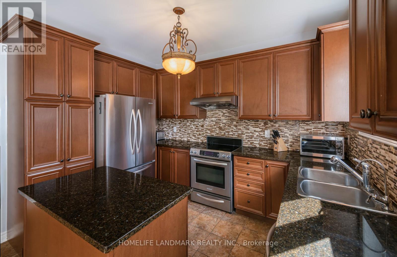 187 Colesbrook Road, Richmond Hill, Ontario  L4S 0C5 - Photo 15 - N12476476