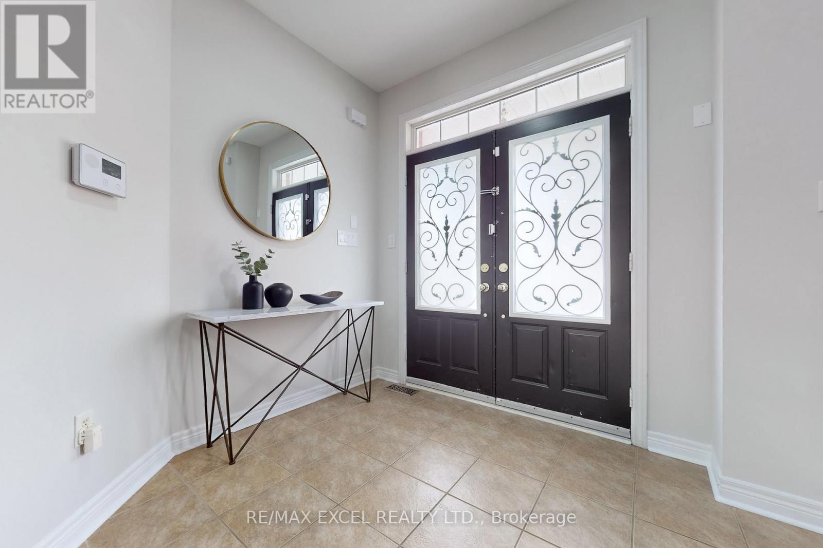 25 Lundy Drive, Markham, Ontario  L6B 0G1 - Photo 18 - N12476543