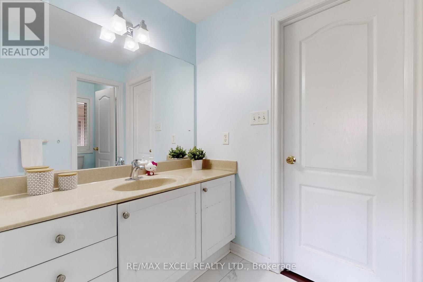 25 Lundy Drive, Markham, Ontario  L6B 0G1 - Photo 29 - N12476543