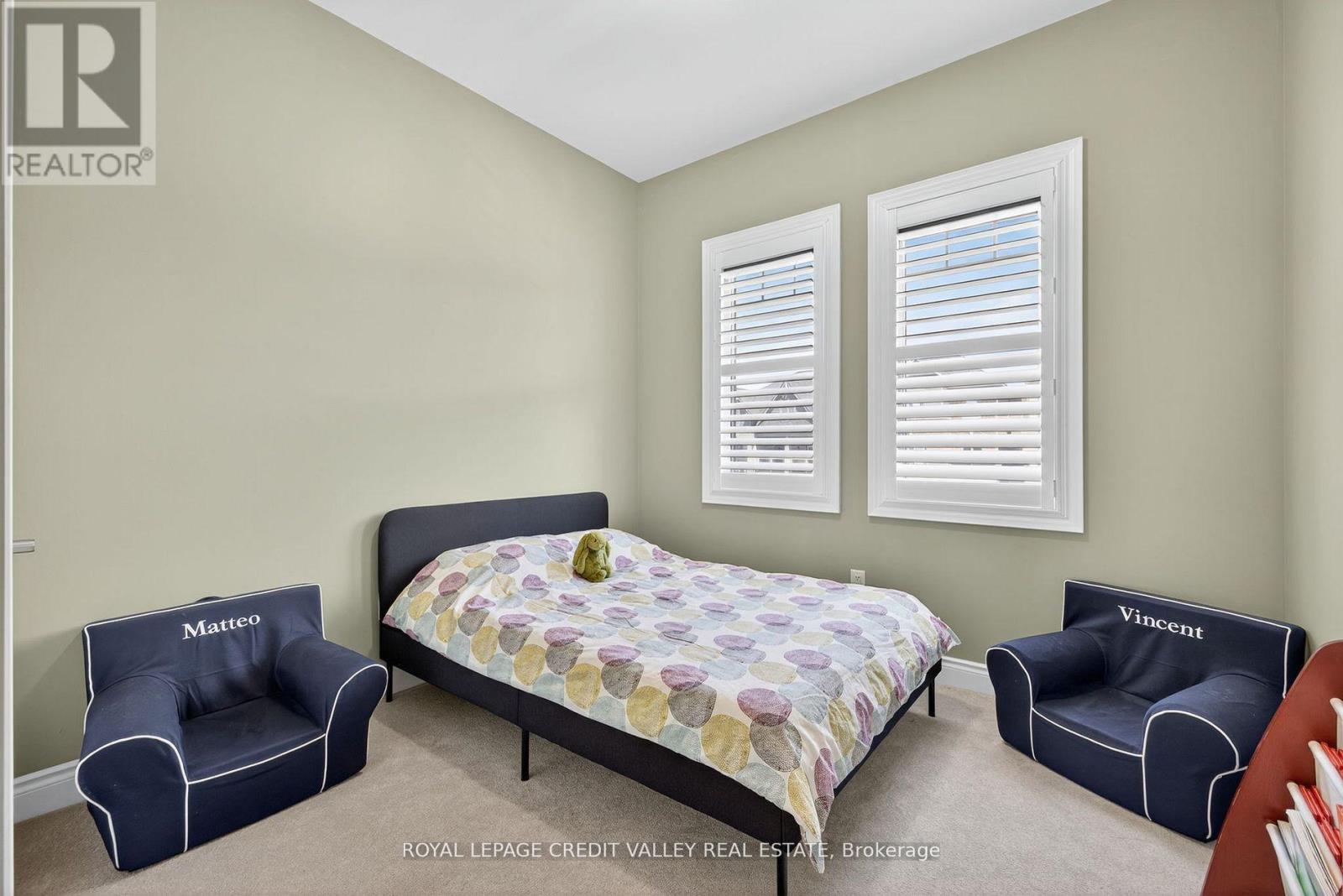 29 Janes Crescent, New Tecumseth, Ontario L9R 0T2 - Photo 18 - N12476550