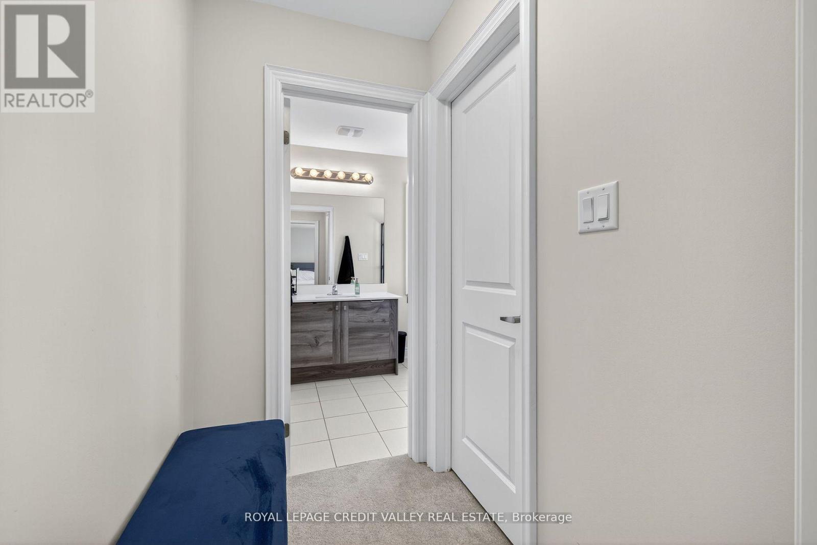 29 Janes Crescent, New Tecumseth, Ontario L9R 0T2 - Photo 23 - N12476550