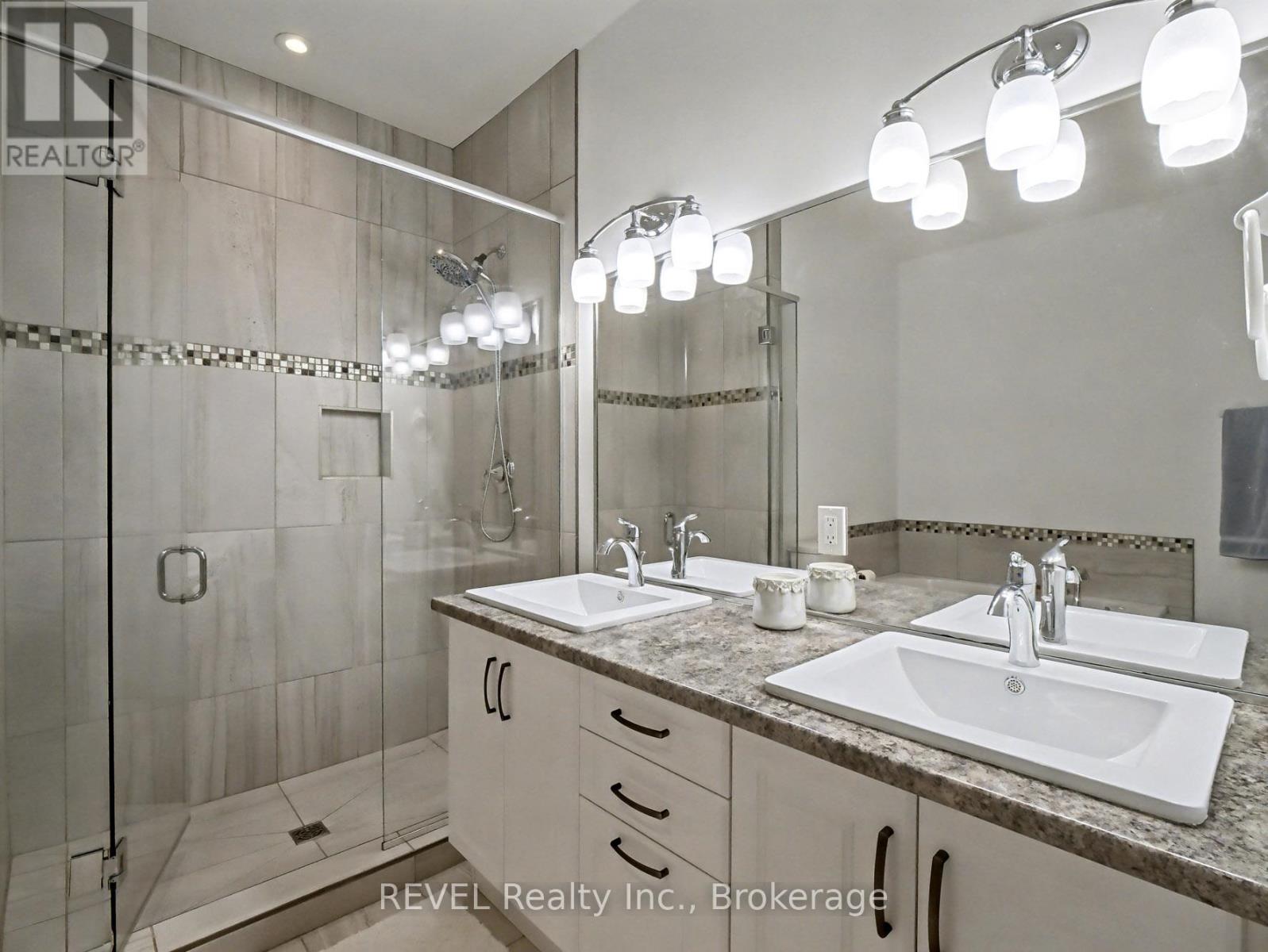 A7 - 7 Aberdeen Lane S, Niagara-On-The-Lake, Ontario  L0S 1J0 - Photo 22 - X12474144