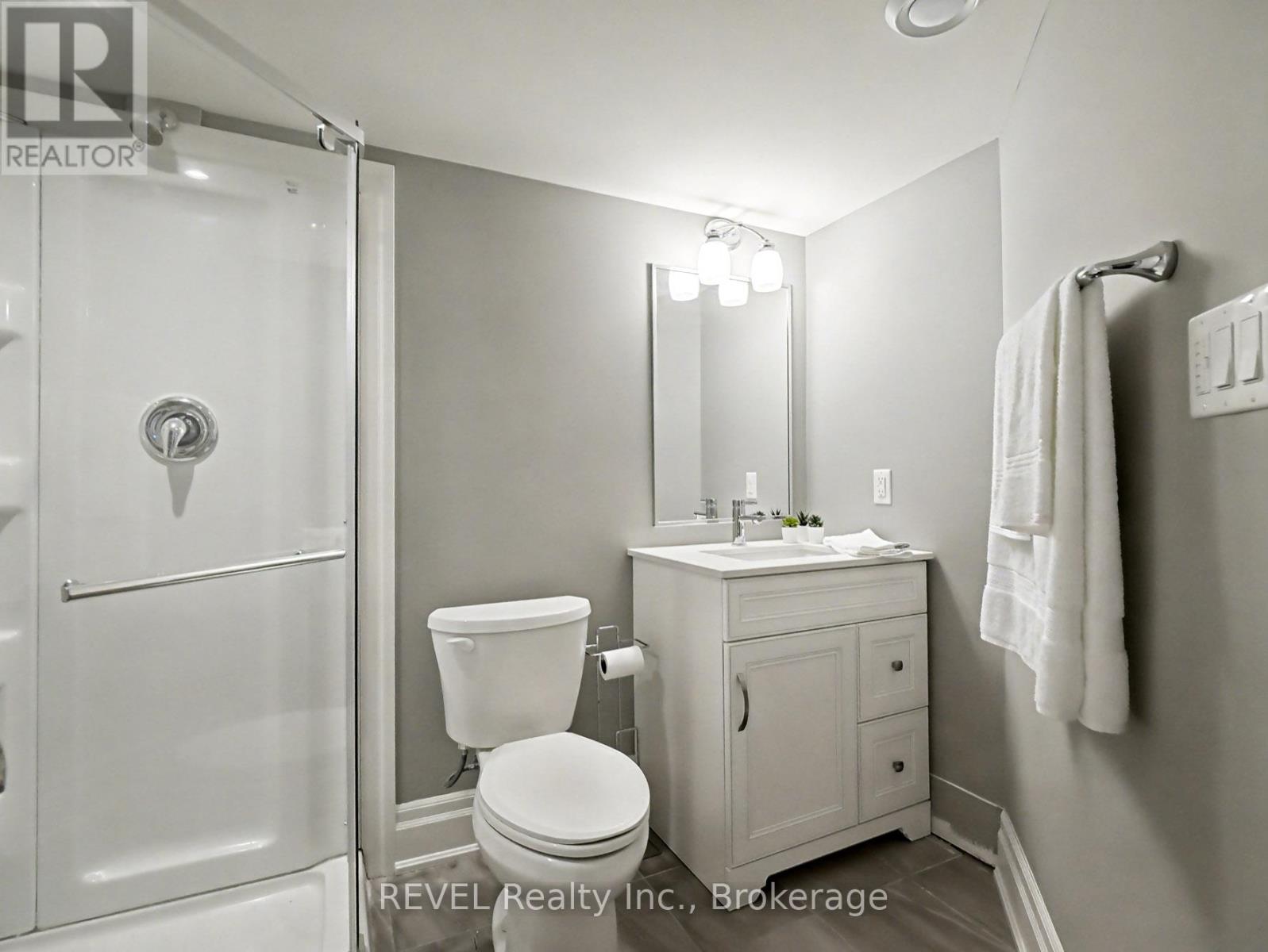 A7 - 7 Aberdeen Lane S, Niagara-On-The-Lake, Ontario  L0S 1J0 - Photo 31 - X12474144