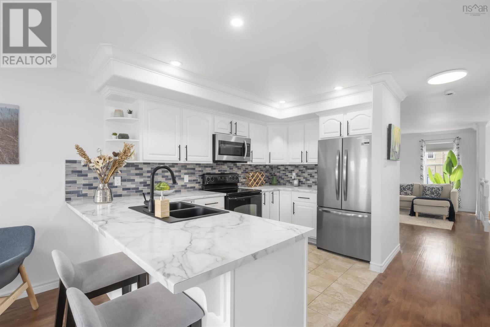 5 Brigadier Court, Halifax, Nova Scotia  B3M 4Y4 - Photo 6 - 202526311