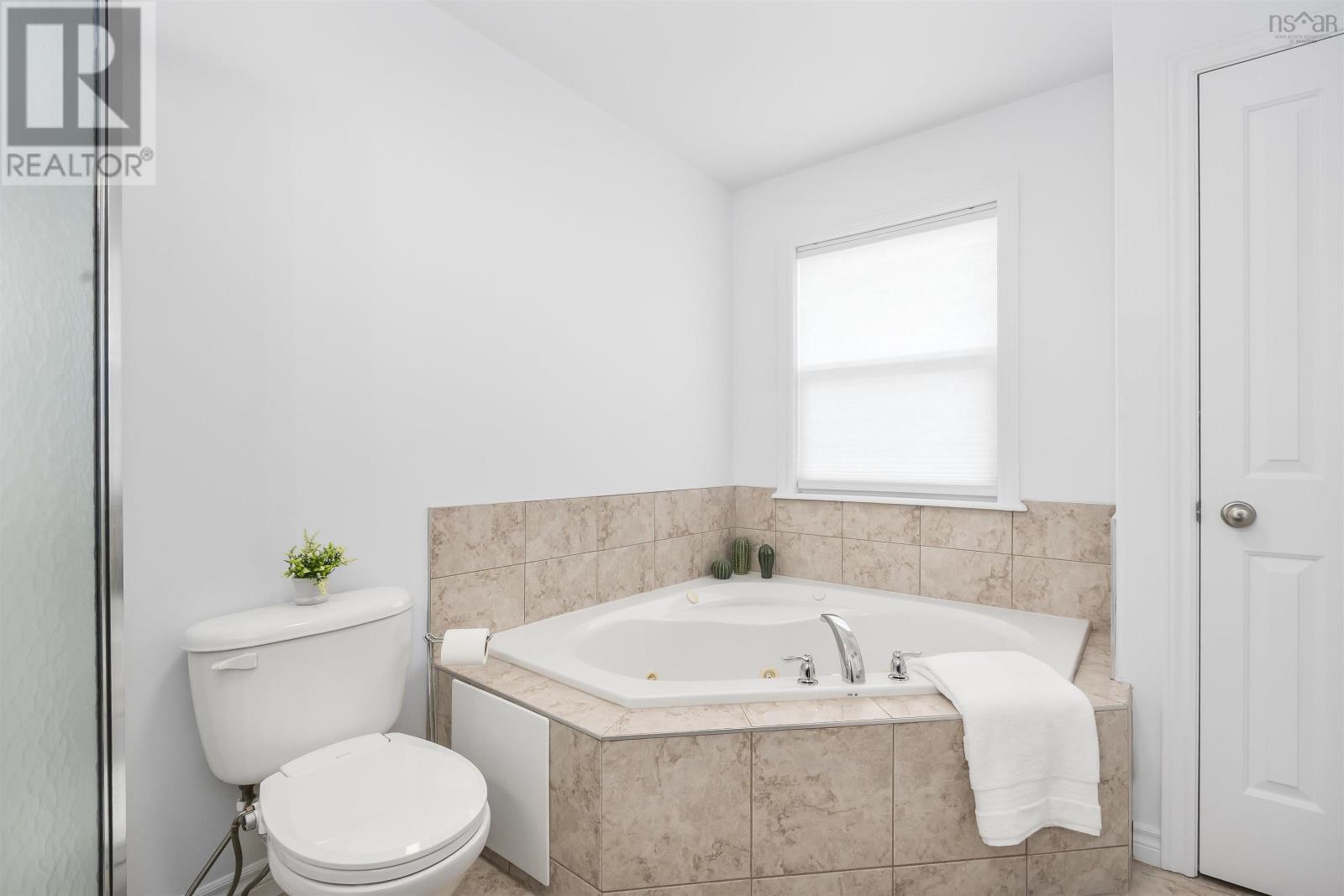 5 Brigadier Court, Halifax, Nova Scotia  B3M 4Y4 - Photo 24 - 202526311