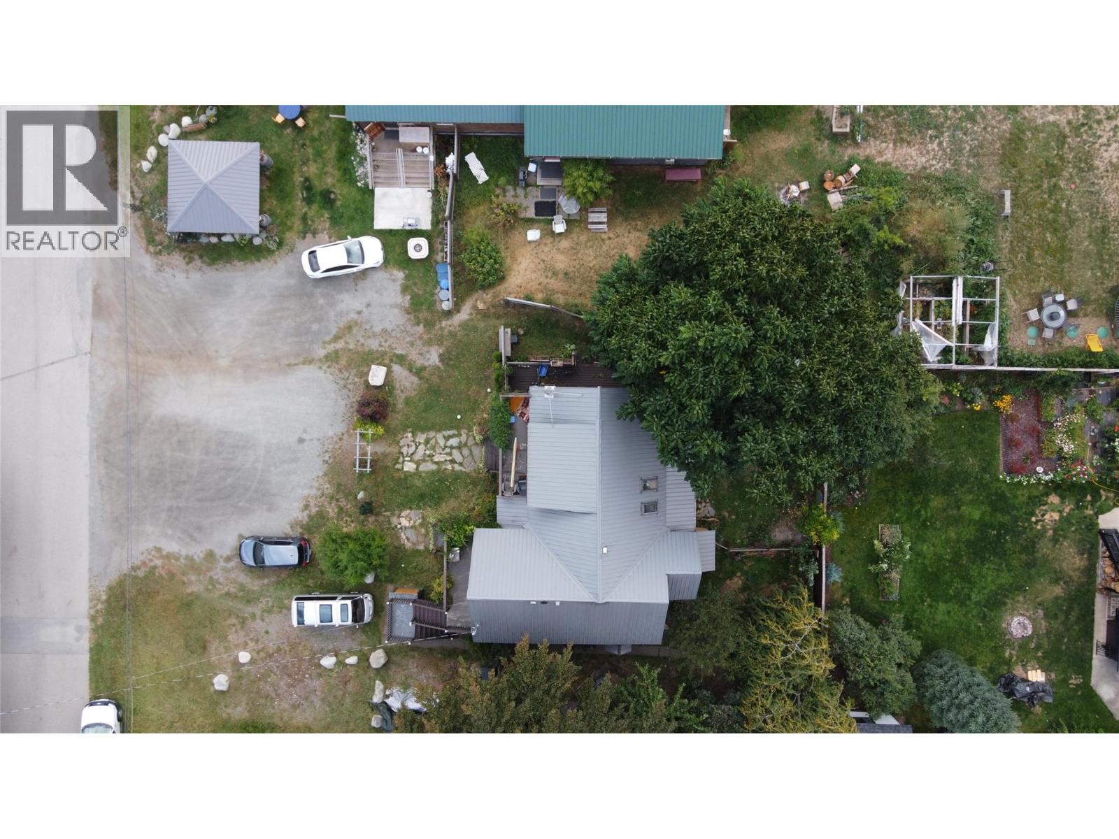 105 Washington Street N, Kaslo, British Columbia  V0G 1M0 - Photo 3 - 10365000