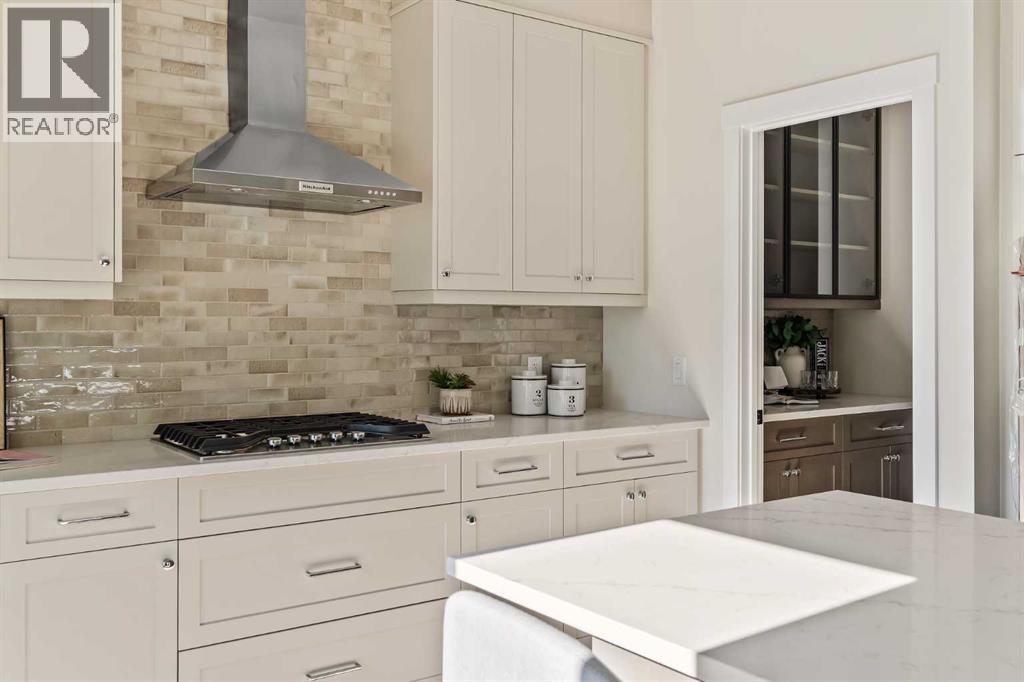 155 Chinook Winds Manor Sw, Airdrie, Alberta  T4B 5P9 - Photo 3 - A2237754