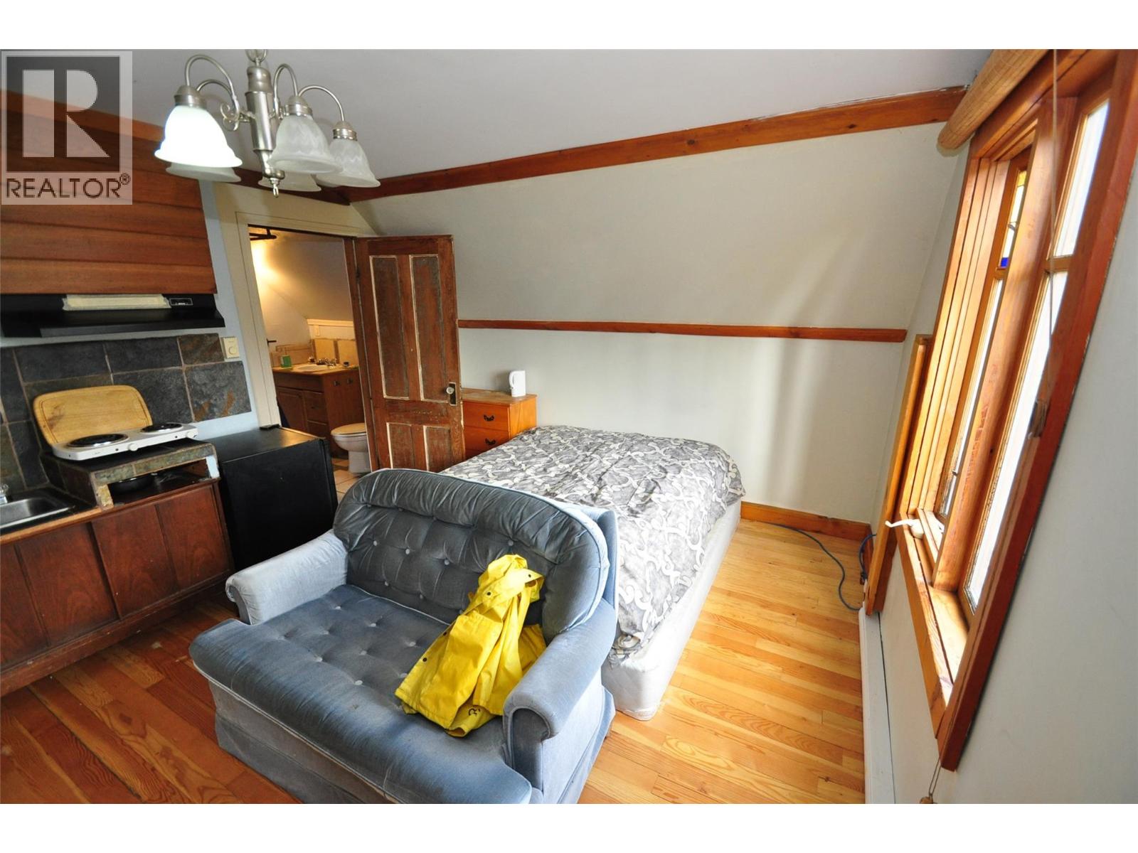 105 Washington Street N, Kaslo, British Columbia  V0G 1M0 - Photo 18 - 10365000