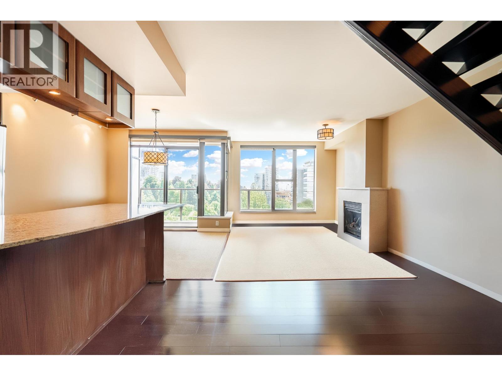 Ph3 683 W Victoria Park, North Vancouver, British Columbia  V7M 0A2 - Photo 15 - R3044931