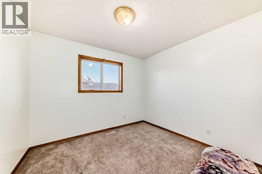 11 San Diego Green Ne, Calgary, Alberta  T1Y 7C4 - Photo 20 - A2264960