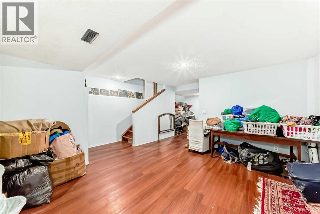 11 San Diego Green Ne, Calgary, Alberta  T1Y 7C4 - Photo 31 - A2264960