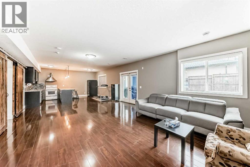 388 Kinniburgh Boulevard, Chestermere, Alberta  T1X 0N3 - Photo 24 - A2265735