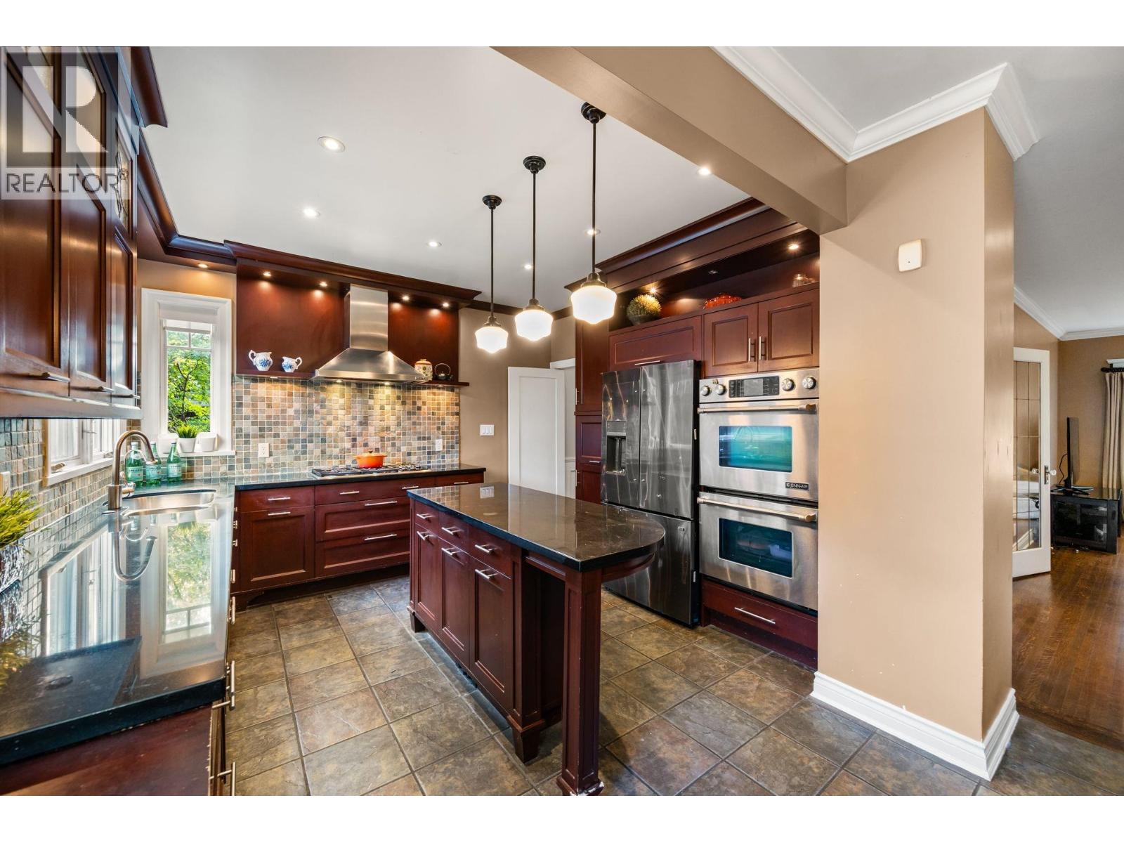 6050 Athlone Street, Vancouver, British Columbia  V6M 3A4 - Photo 10 - R3060914