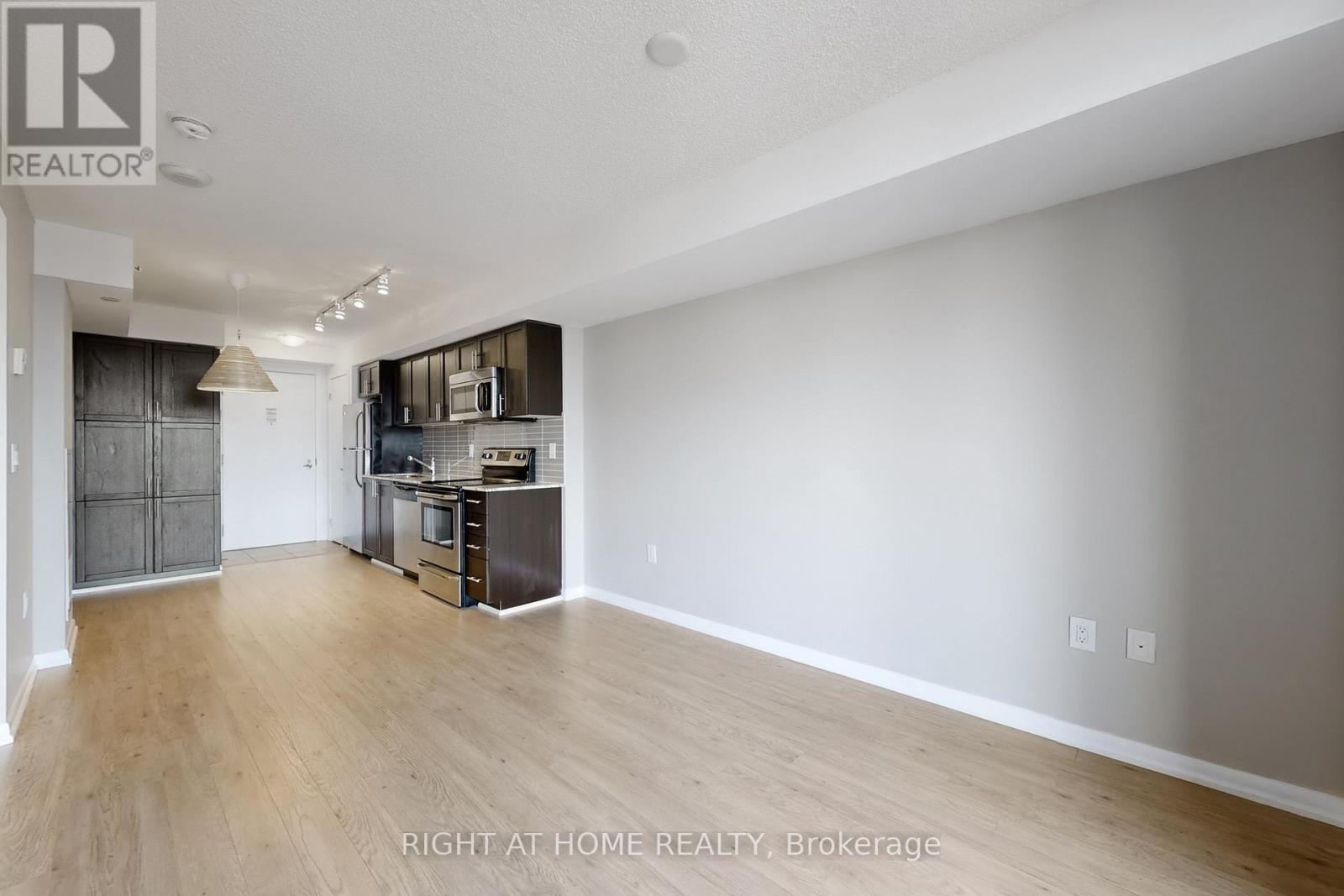 1122 - 800 Lawrence Avenue W, Toronto, Ontario  M6A 0B1 - Photo 16 - W12476467