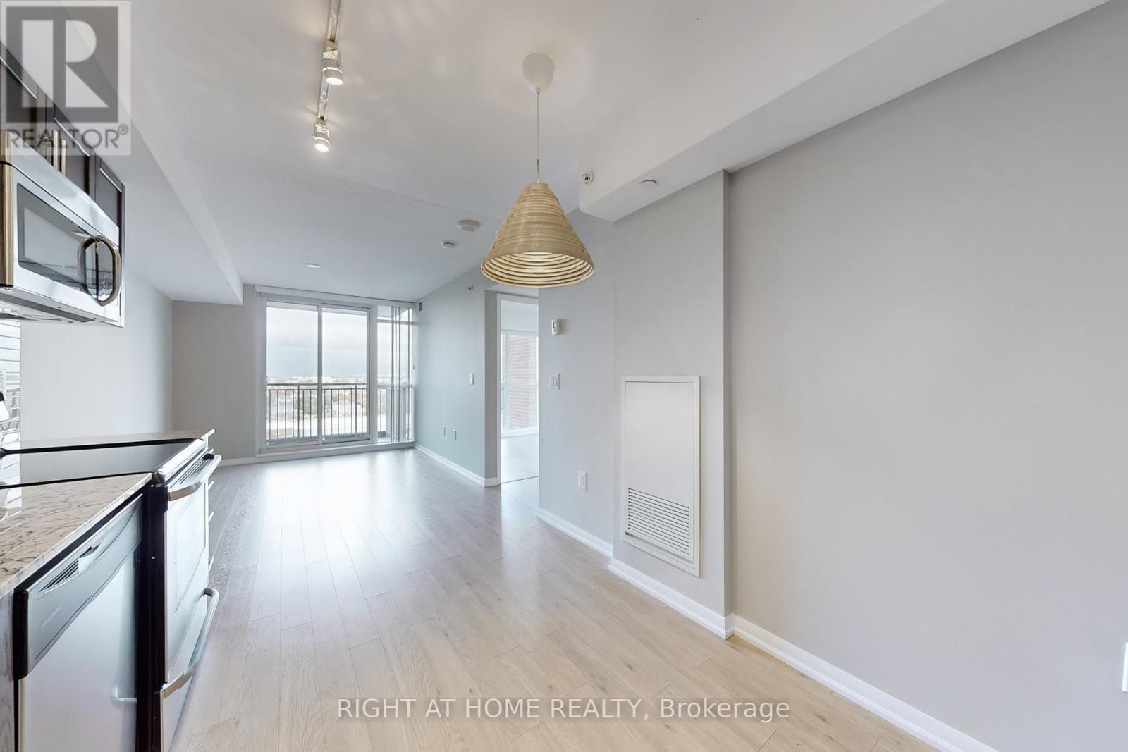 1122 - 800 Lawrence Avenue W, Toronto, Ontario  M6A 0B1 - Photo 20 - W12476467