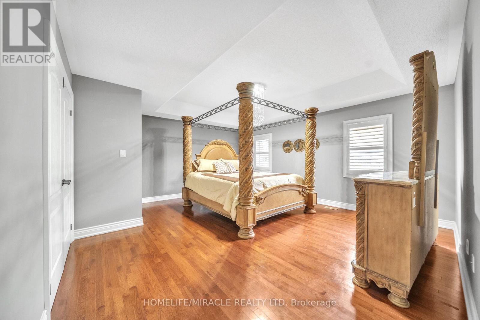 24 Haywood Drive, Brampton, Ontario  L6X 0W1 - Photo 25 - W12476485