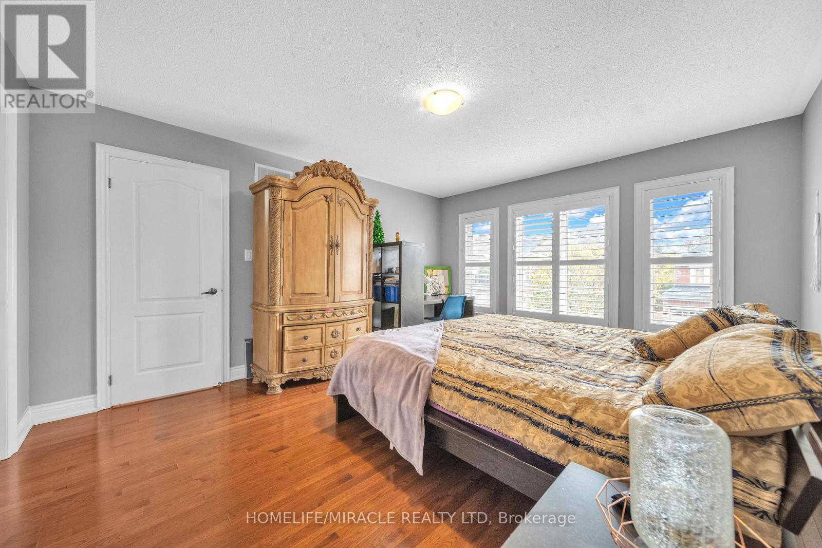 24 Haywood Drive, Brampton, Ontario  L6X 0W1 - Photo 40 - W12476485