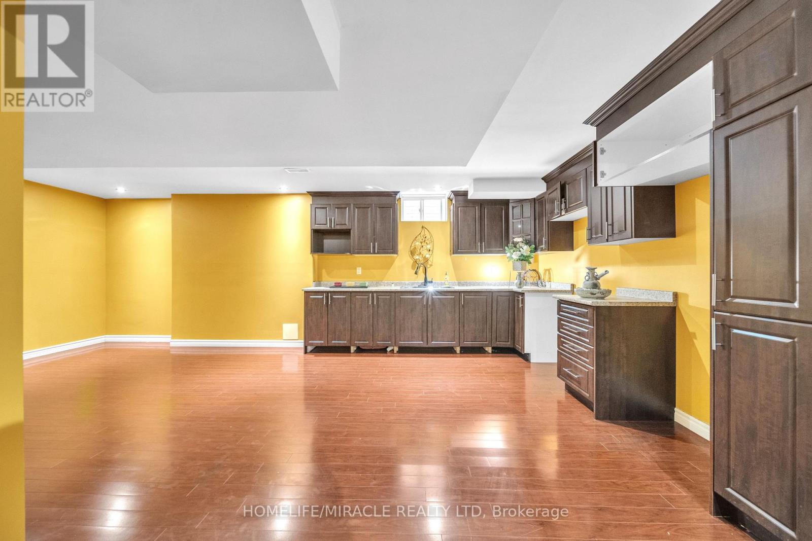 24 Haywood Drive, Brampton, Ontario  L6X 0W1 - Photo 46 - W12476485