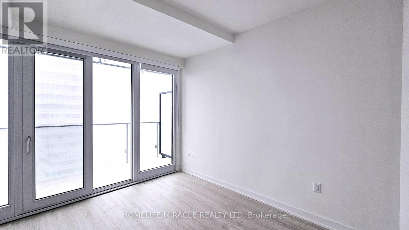 5602 - 3883 Quartz Road, Mississauga, Ontario  L5B 0M4 - Photo 11 - W12476487