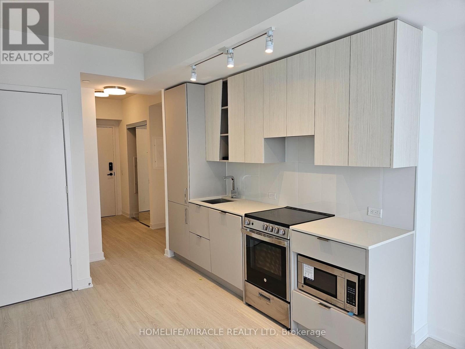 5602 - 3883 Quartz Road, Mississauga, Ontario  L5B 0M4 - Photo 7 - W12476487
