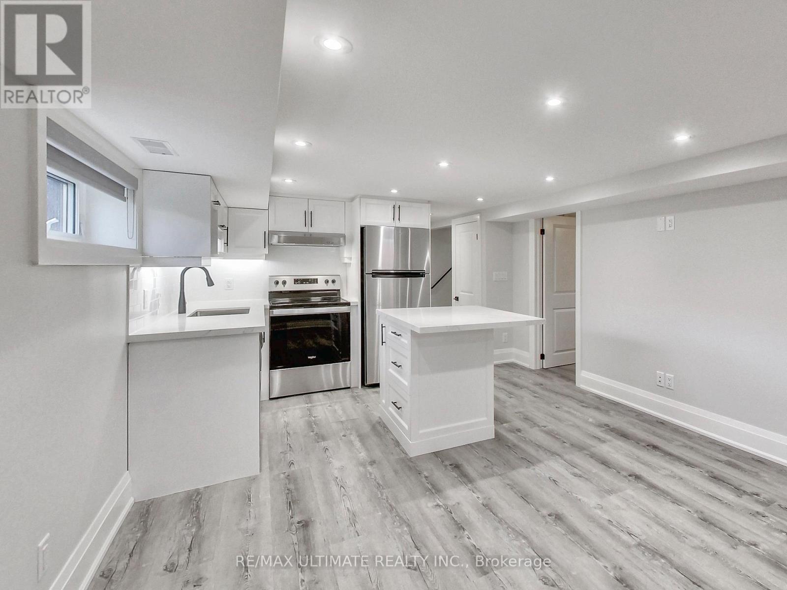 Suite 1 - 1743 Lawrence Avenue W, Toronto, Ontario  M6L 1C9 - Photo 2 - W12476503
