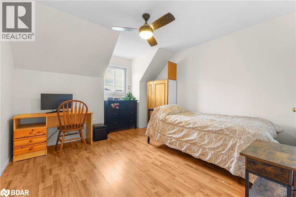190 Centre Street, Angus, Ontario  L0M 1B0 - Photo 18 - 40778684