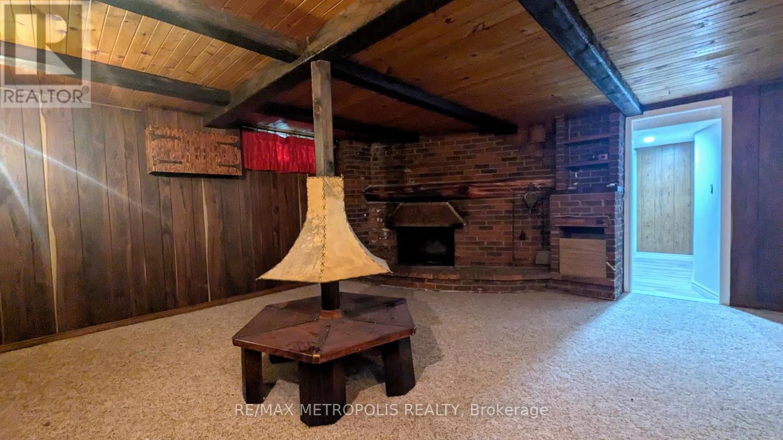 83 Longwood Drive, Waterloo, Ontario  N2L 4B6 - Photo 20 - X12476456